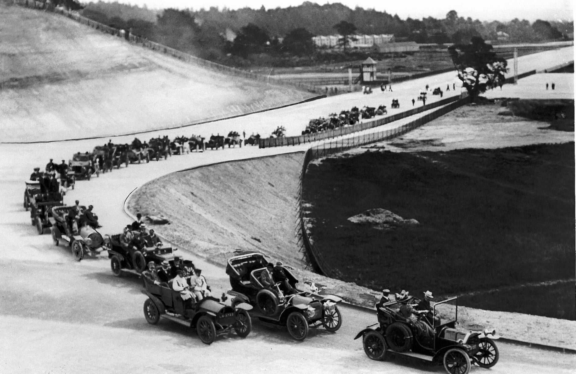 How Brooklands became the birthplace of British motorsport