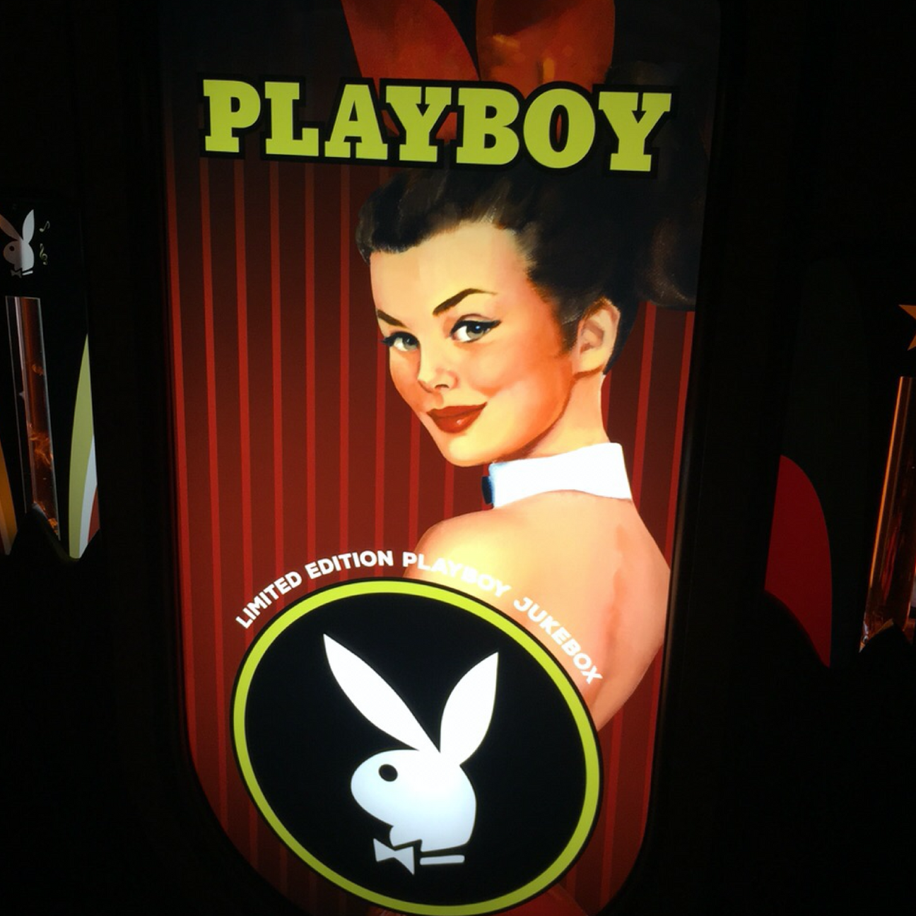 Playboy Vinyl 45 Rock-Ola Bubbler Limited Edition Jukebox with Bluetooth