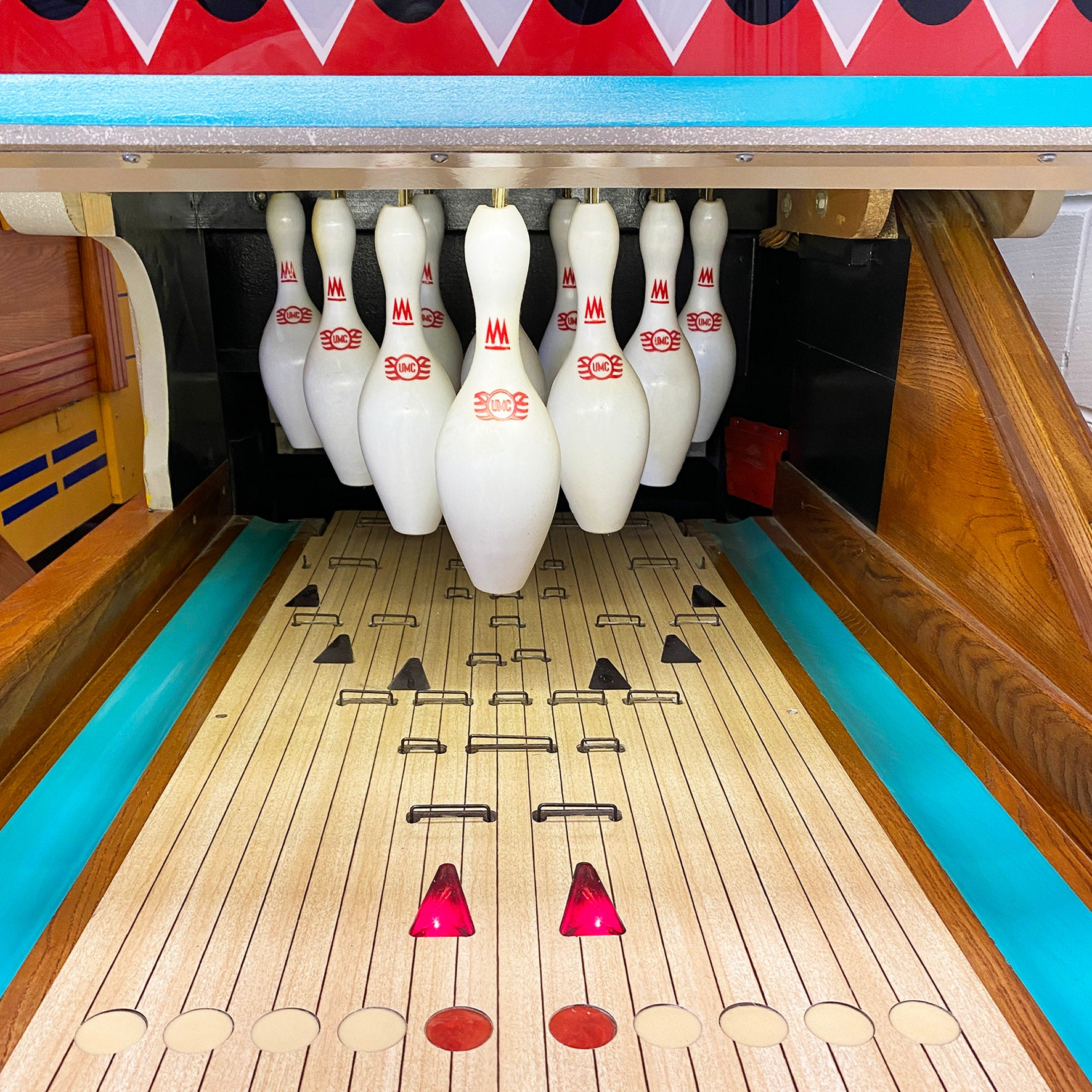 1964 Polaris Indoor Bowling Alley 14ft