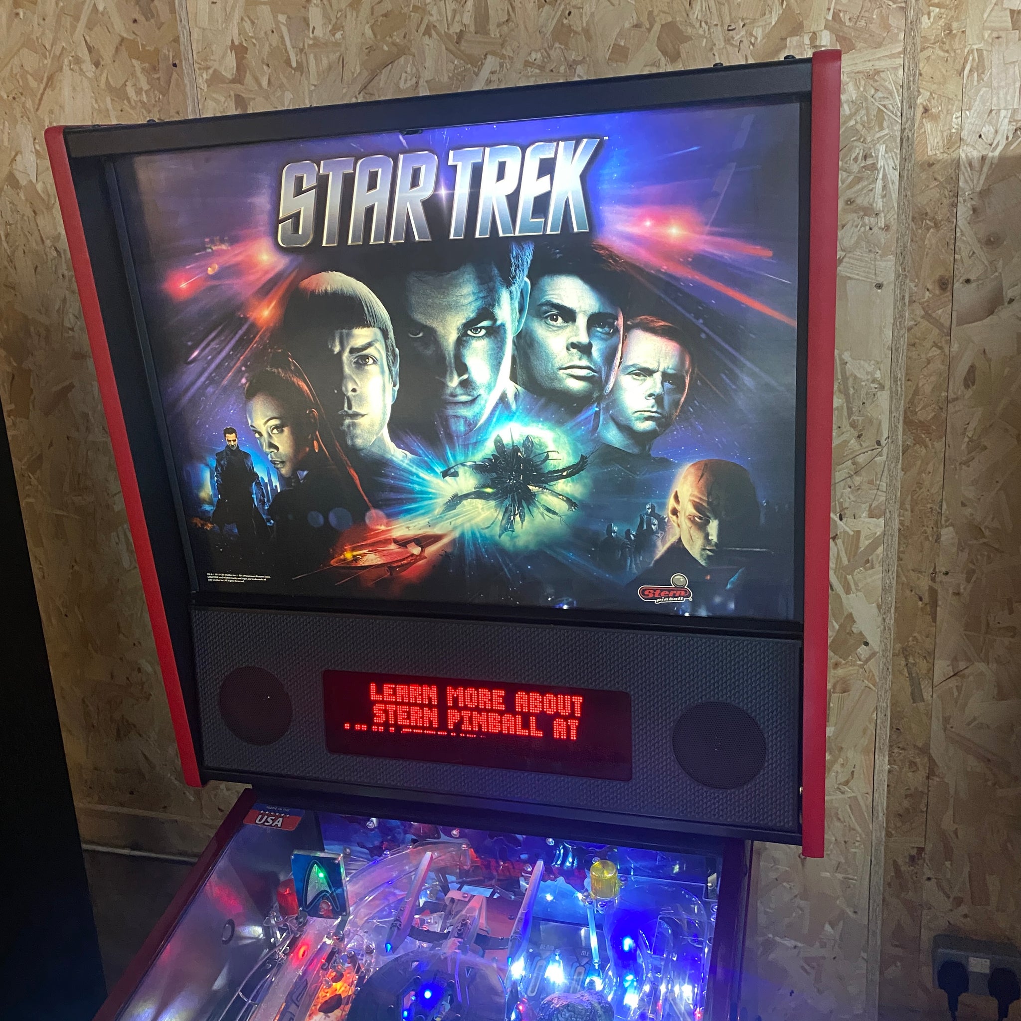 2013 Star Trek Premium Pinball Machine by Stern