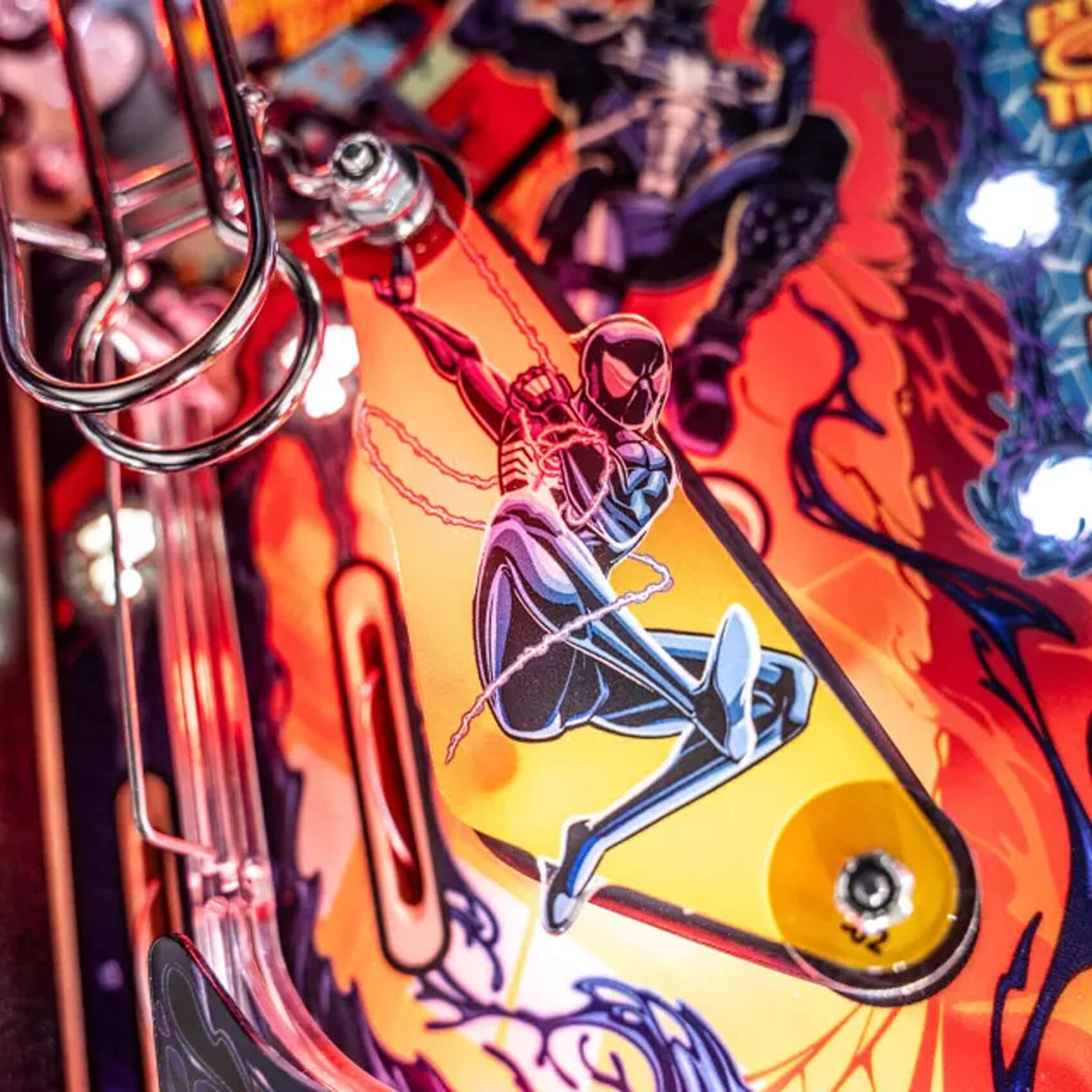 Venom LE Pinball Machine by Stern