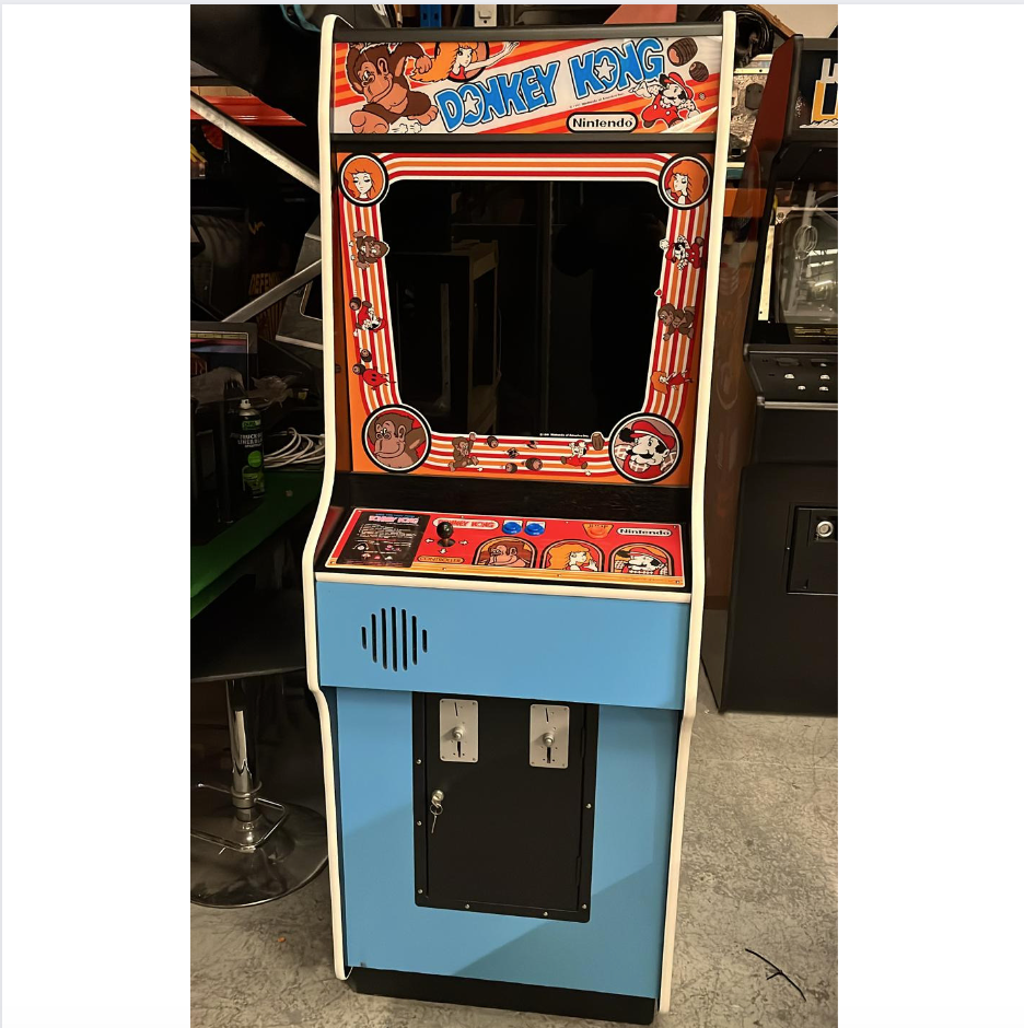 1981 Donkey Kong Arcade Machine by Nintendo