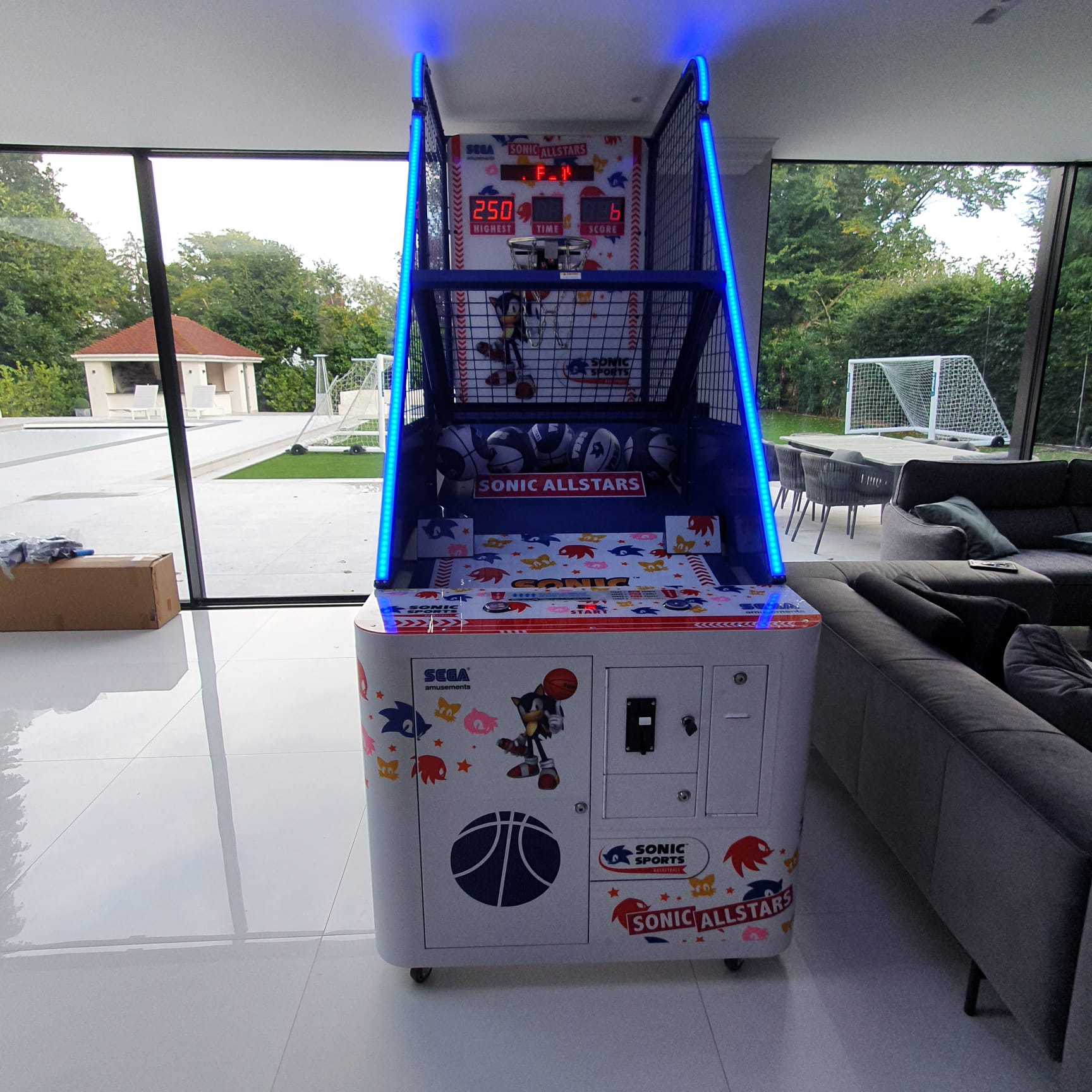 Sonic Sports Basketball by Sega