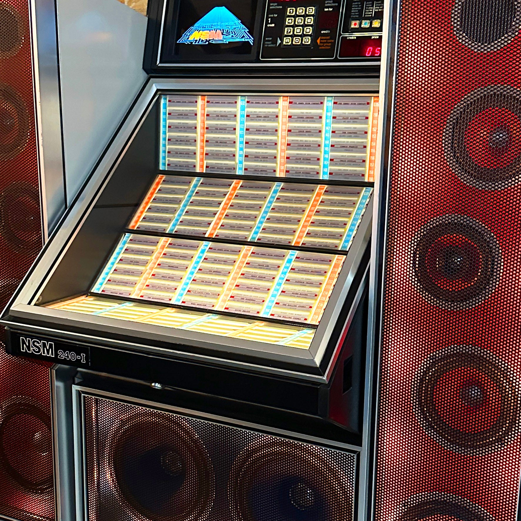 Original 1980's NSM 240i Vinyl Jukebox