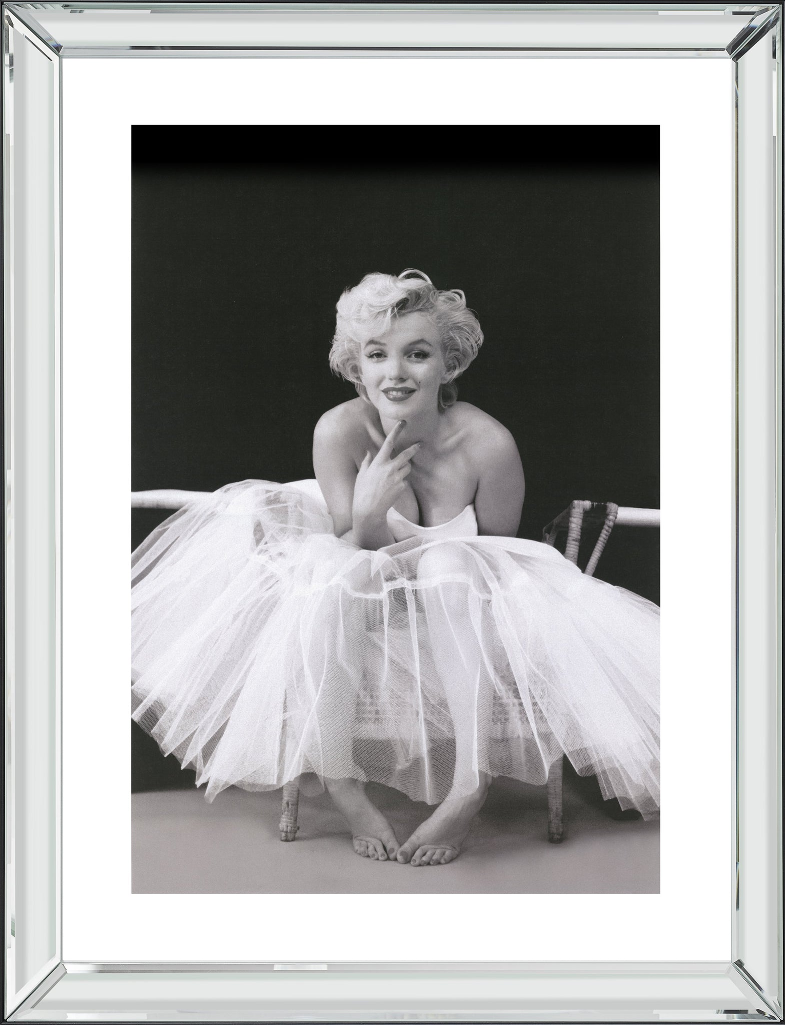 Marilyn Monroe Seated Mirror Frame Picture