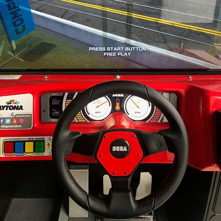SEGA Daytona Championship USA Driving Game