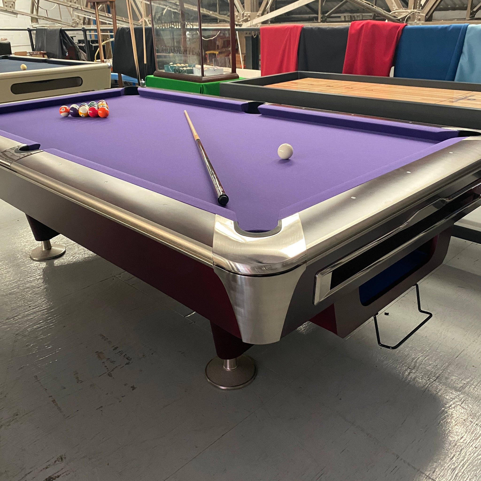 Proline 8ft American Pool Table Mahogany Deluxe