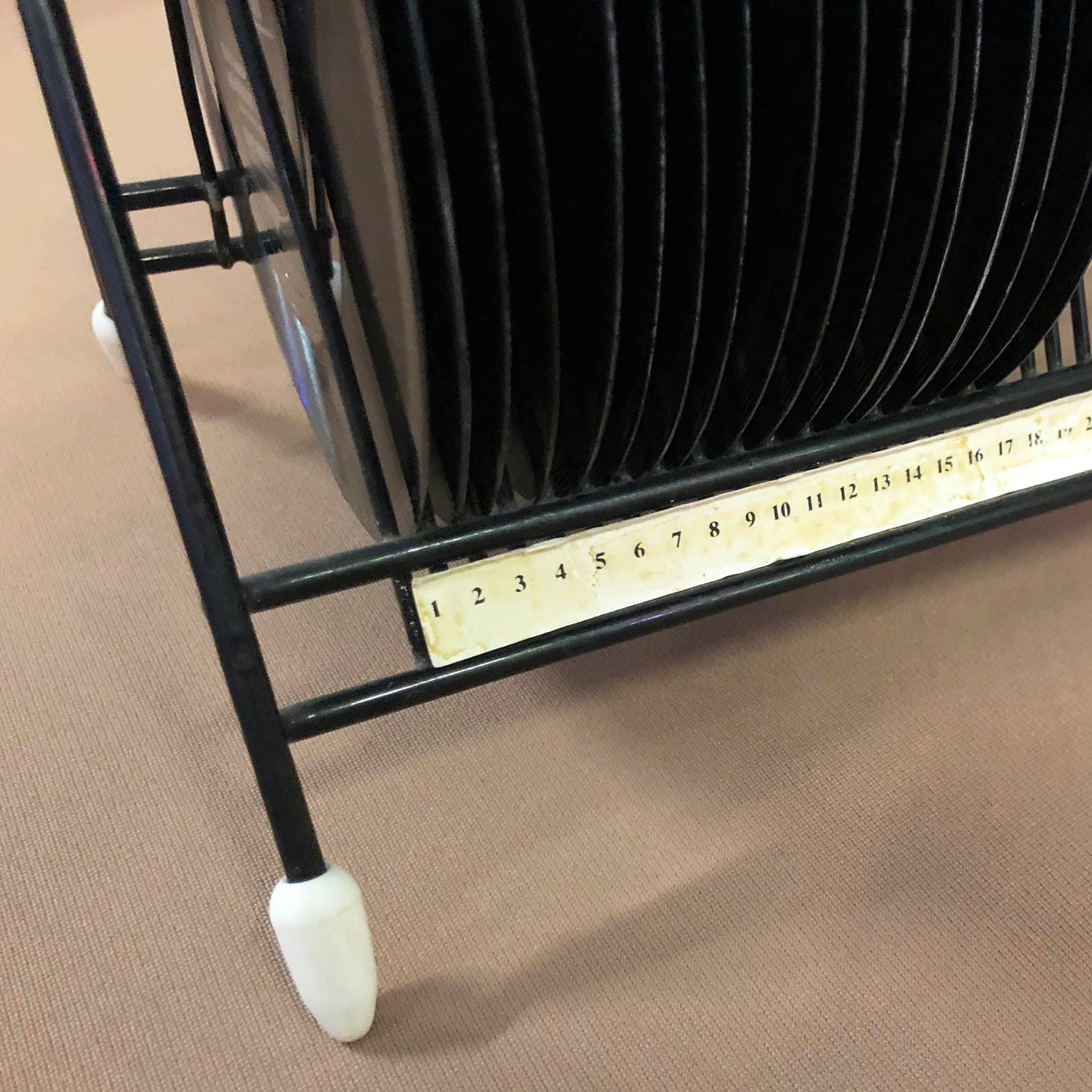 Vintage wire framed record rack (black)