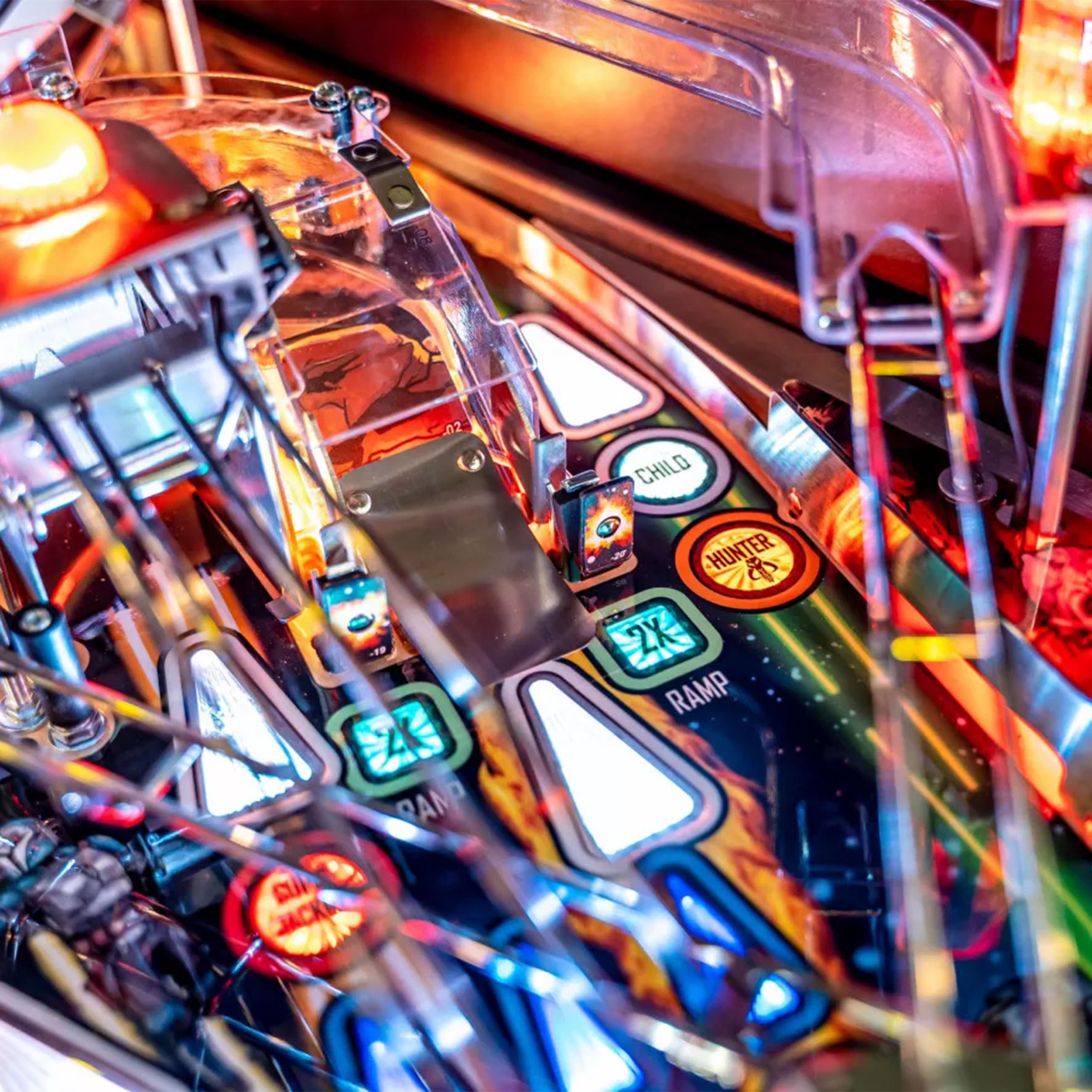 2021 Mandalorian Premium Pinball Machine  by Stern