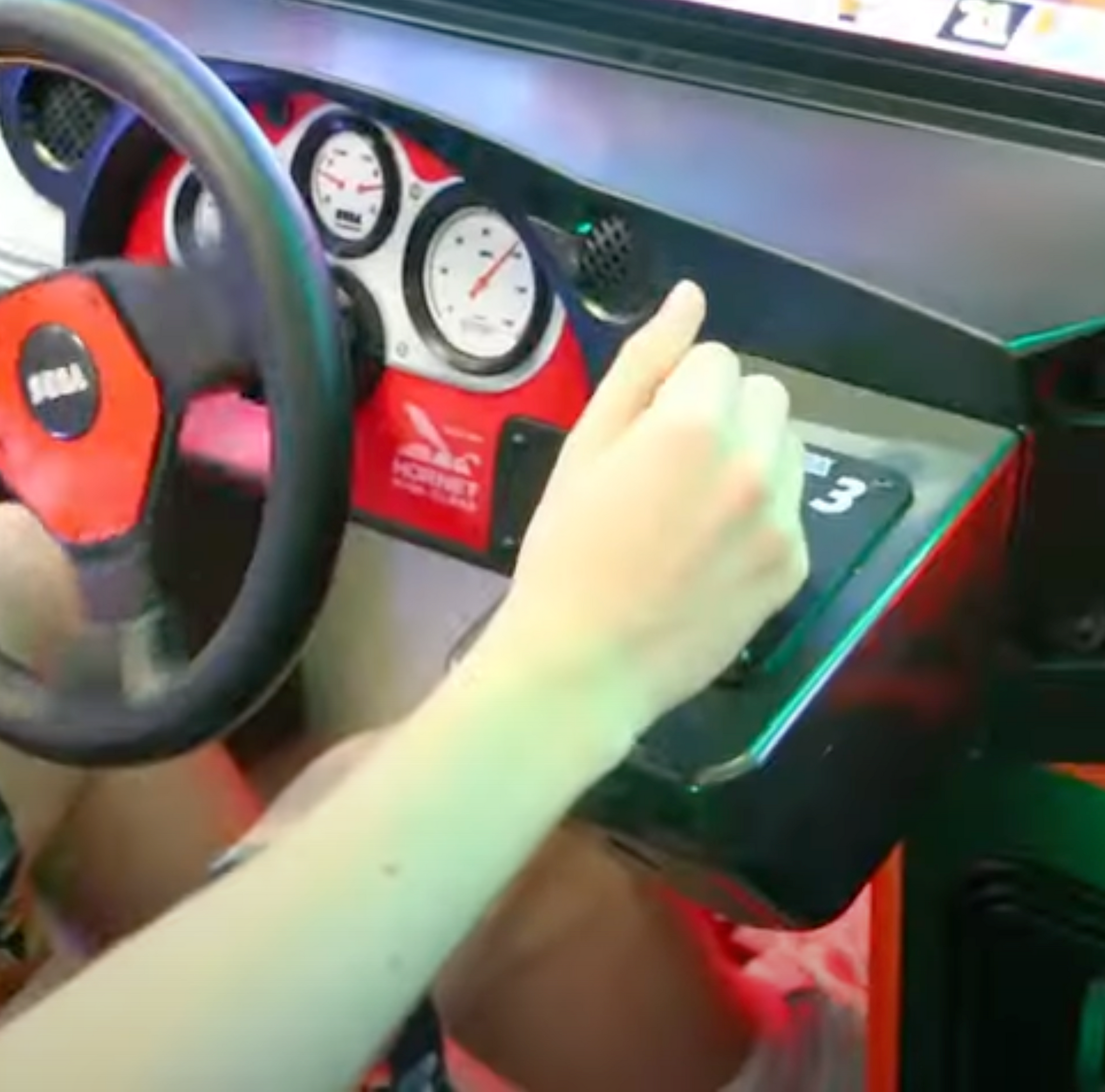 SEGA Daytona Championship USA Driving Game