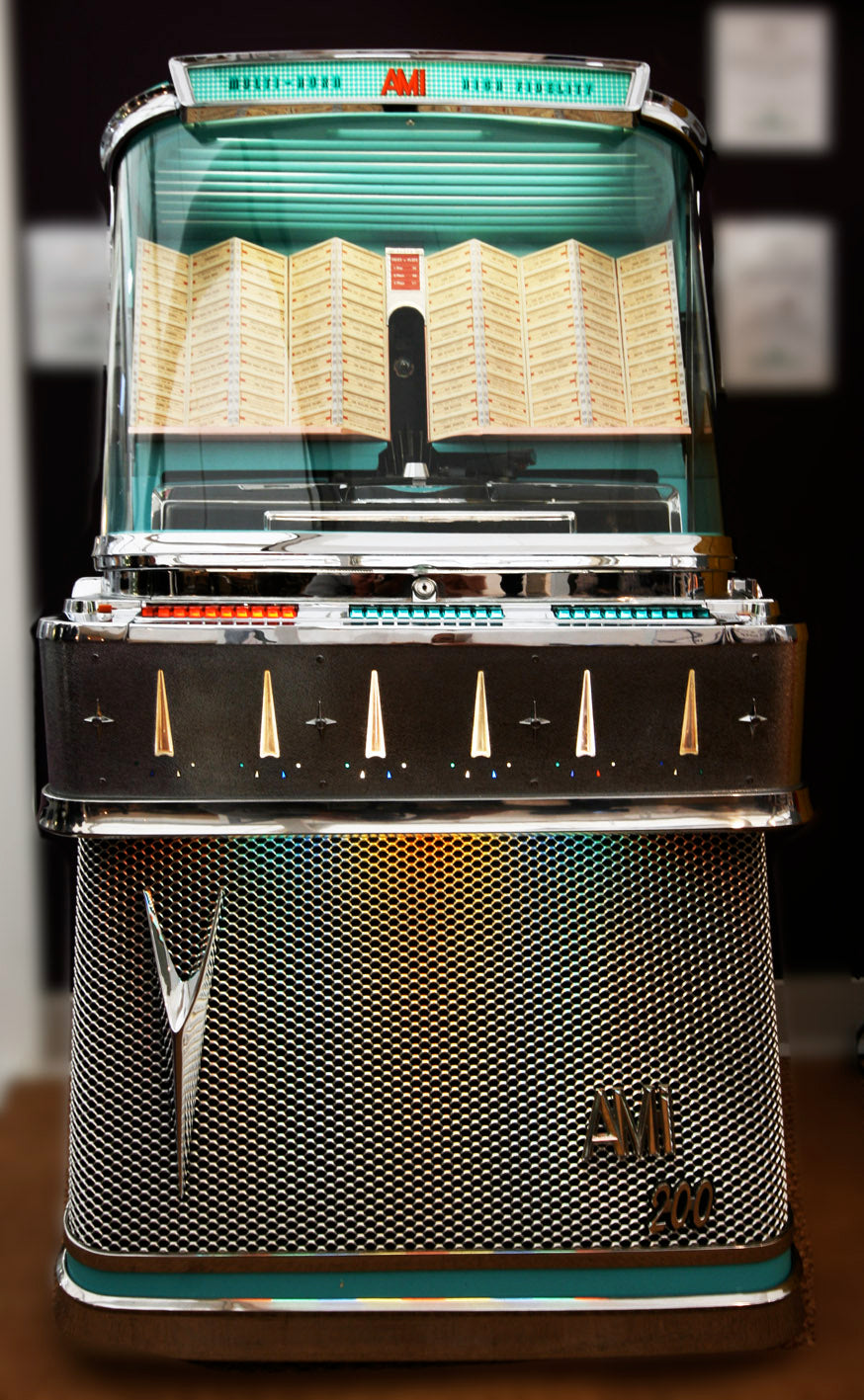 1958 AMI I 200 Vinyl Jukebox with Pink Trim