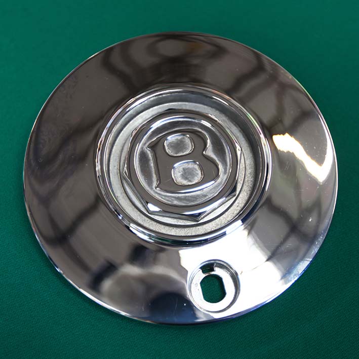 Classic Bentley hub cap