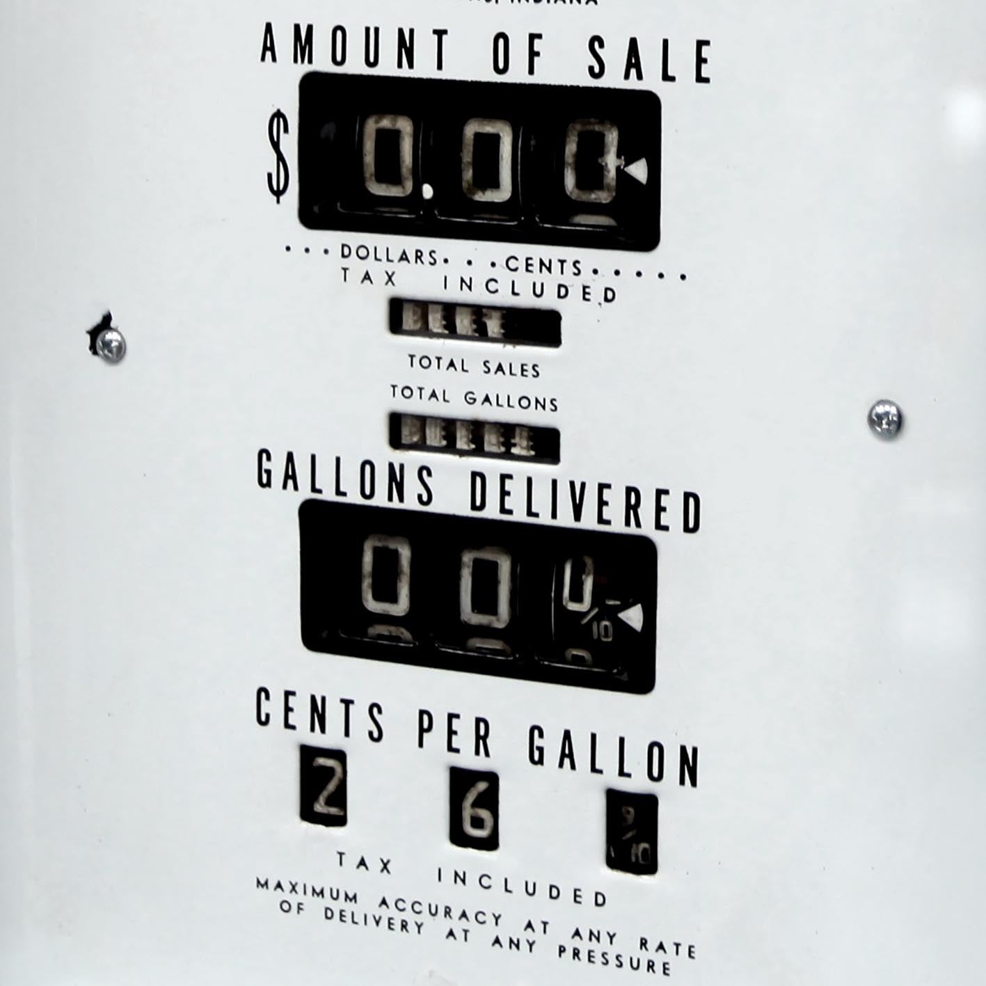 1950s Gulf Gas Pump