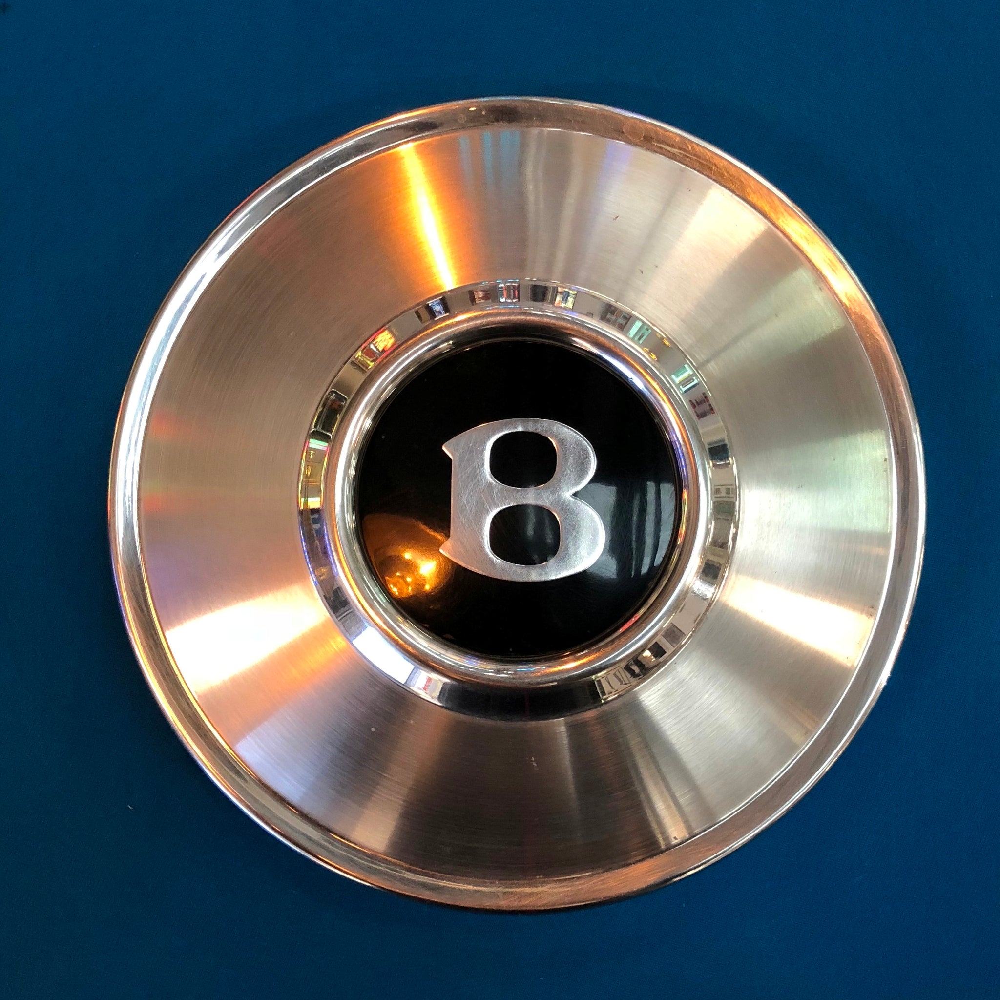 Bentley hub cap